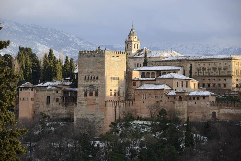 Die Alhambra: Schneefall in Granada