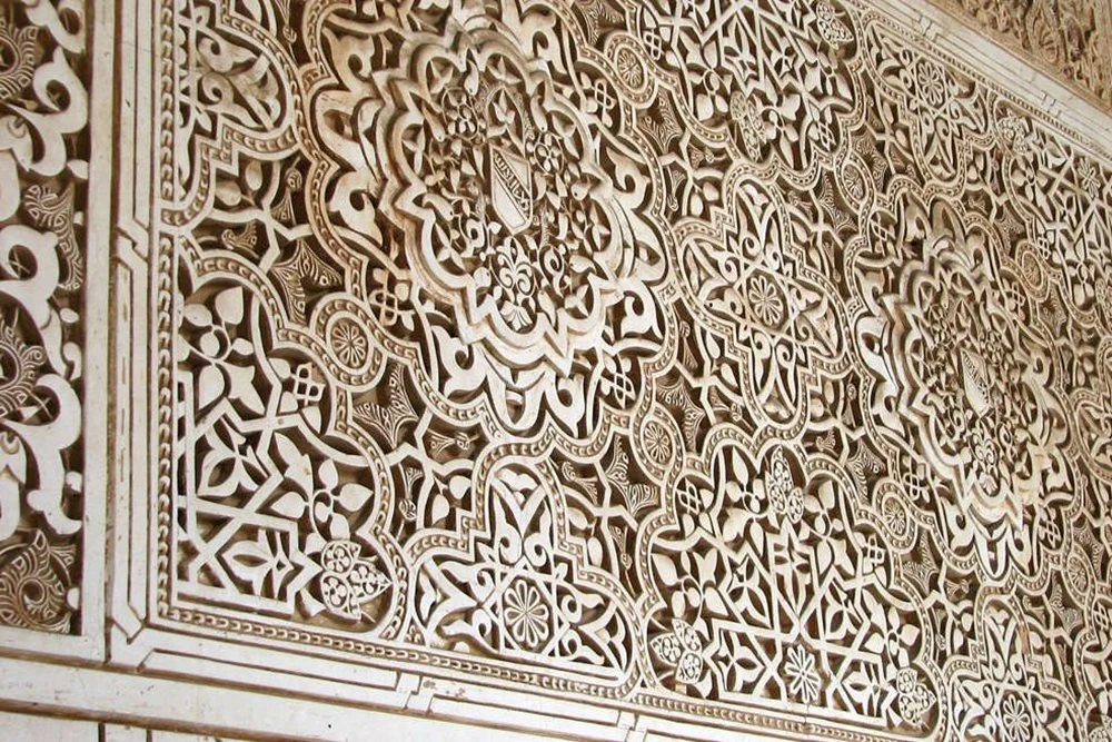 Las técnicas no invasivas para los documentos de la Alhambra son analizadas por la Universidad de Granada
