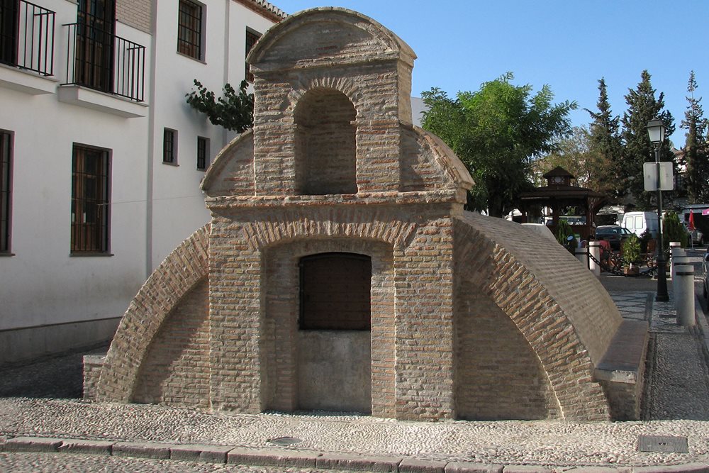 Aljibe de San Nicolás (San Nicolás Cistern)