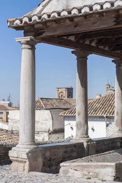 La Alhambra organiza visitas al lavadero de la Placeta Puerta del Sol en el Realejo por el Día Mundial del Agua