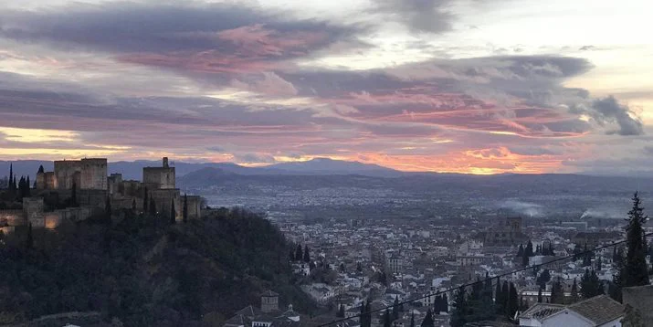 Albaicin and Sacromonte Free Tour